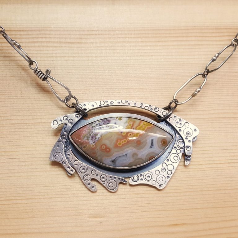 A front view of the necklace