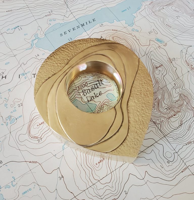 A photo of the top of this sculpture